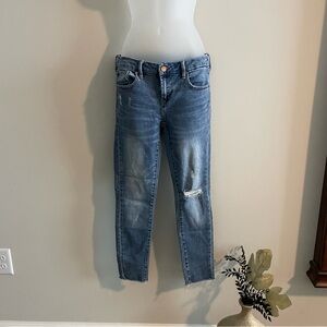 Dear John American Classic Distressed Blue Jeans, sz 27